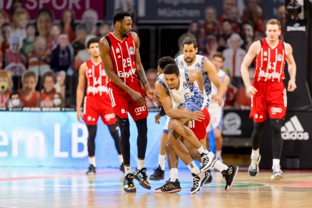 过多次比赛 过多次比赛