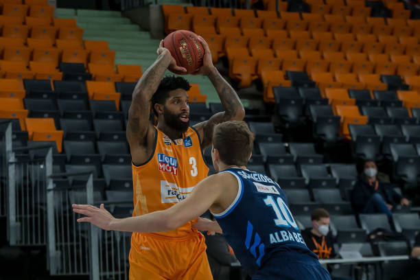 皇马4星连 皇马4星连